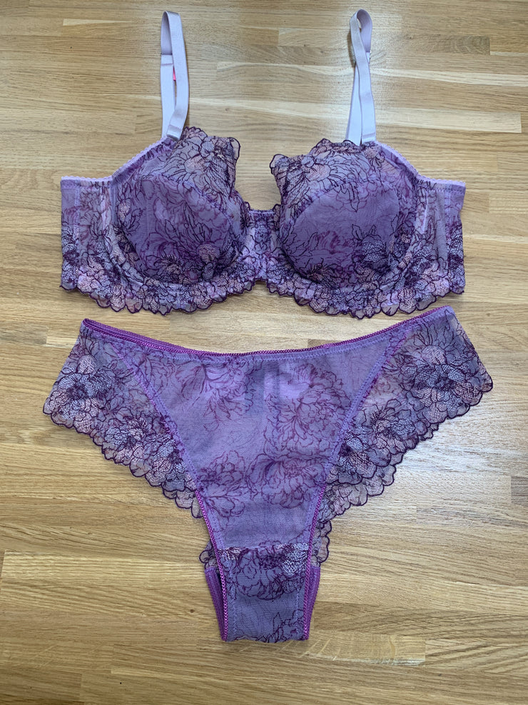 Spitzenslip Juliette